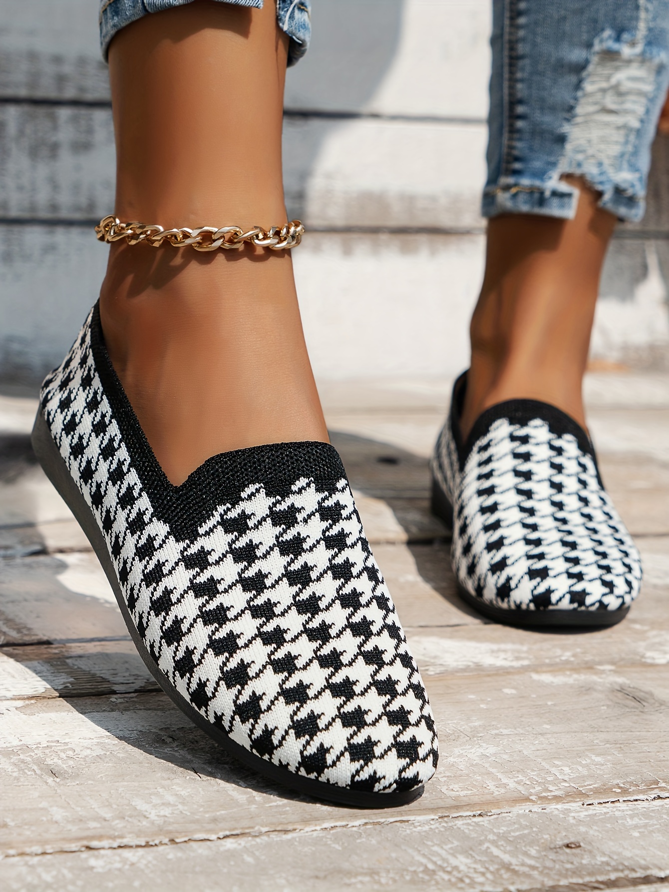 womens houndstooth pattern shoes slip on soft sole flat breathable shoes lightweight low top knitted shoes details 1